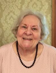 Mary Artrip's Instagram, Twitter & Facebook