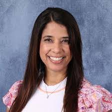 Suzanne Mcgonigal's Instagram, Twitter & Facebook