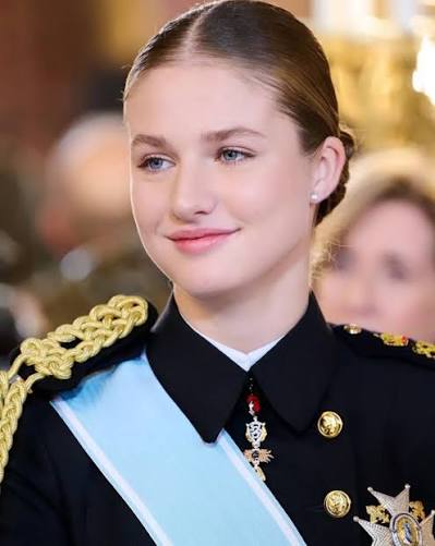 Leonor 👑 princess of Spain Asturias 🇪🇸