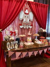 Birthday Places For 10 Year Olds Vintage Circus Birthday Party Ideas Photo 1 Of 10 Vintage Circus Birthday Party Circus 1st Birthdays Dumbo Birthday Party