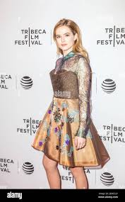 Actress Zoey Deutch attends Vincent N Roxxy Premiere during the 2016  Tribeca Film Festival at Chelsea Bow Tie Cinemas on April 18, 2016 in New  York City. (Photo by Joe RussoimageSPACE) ***