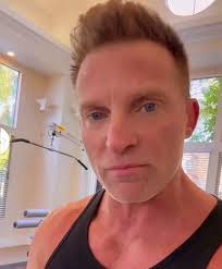 Never seen him not playing a Strat ♾️❤️‍🔥🎸🔥🤠￼