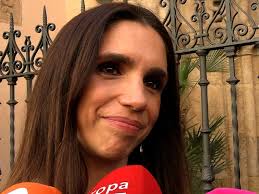 Elena Furiase explica la ausencia de Lolita Flores en el bautizo del nieto  de Antonio Carmona y Mariola Orellana