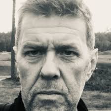 Dennis Hård af Segerstad