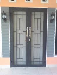 Model Teralis Pintu Minimalis Terbaru In 2020 Grill Door Design Window Grill Design Door Gate Design