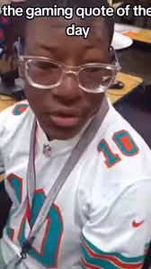 #🎂要怎麼不經意的讓另一一半看到這篇文👀 儀式感滿滿🈵🔜蛋糕小熊蠟燭旋轉褸盒🕯️ 嘿~閉上眼睛～許個願吧✨ 希望你的願望會實現  （偷偷按下機關）有我幫你準備的小驚喜唷 ⚠️ 商品是蛋糕小熊機關盒 沒有附戒指💍禮物要自己準備唷 流行周邊好物推薦搜尋 ✨ 玩具公仔搜尋🔍  寵物周邊搜尋 🔍 勗新商品資訊請看限時動態精選💭 下單方式🛒 🔜留言”+1；小編火速回覆你下單資訊 🔜留言”+1； ...