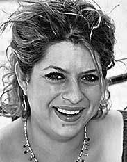 Adria Lee's Instagram, Twitter & Facebook