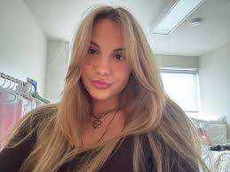 What are some dorm room ideas and needs for college students?