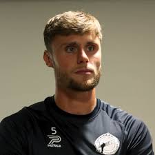 Who can bag with their left, right and volley first? 👇