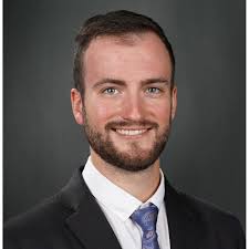 We're thrilled to welcome Olivier La Forge '11 and Christian Solari '13 as  the newest Directors of the Loyola High School Alumni Association! 🎉  Olivier, a Director of Credit at TD Bank,