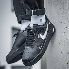 Nike Air Force 1 Mid 07 Lv8 Utility White Black 43einhalb Sneaker Store En Instagram Feel The Force Two New Colorways Of The Nike Air Force 1 07 Lv8 Utility Eu 40 In 2020 Nike Air Force Nike Custom Nike Shoes