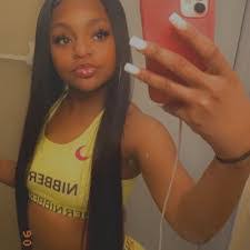 Jada Wilkinson's Instagram, Twitter & Facebook