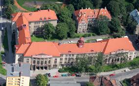 Znalezione obrazy dla zapytania liceum