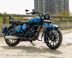 One of the most affordable motorcycle in royal enfiled line up, bullet 350 is bs6 compliant. Royal Enfield Modified Royal Enfield Classic 500 Skyline By Haldankar Customs Modified Bullets 500cc C Enfield Classic Royal Enfield Royal Enfield Modified