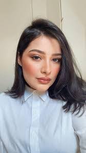 Ariane Moreno's Instagram, Twitter & Facebook