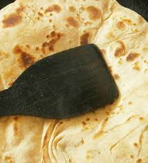 Plain roti canai & dhal. Eggs To Bread And Maggi This Is How Many Calories These 13 Everyday Food Items Have Gq India