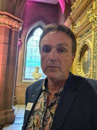 Andrew Ogg's Instagram, Twitter & Facebook