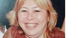 Salió a festejar el cumpleaños de su marido y la mataron motochorros