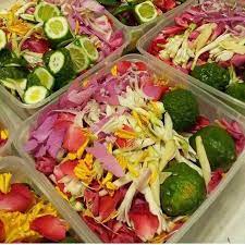 Berbagai bunga yang dijual, dipajang dengan indah. Menjual Jenis Bunga Mandi Di Hari Raya Idul Fitri Steemit