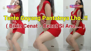 Cewek Cantik Goyang Bokong Seksi Banget | BIGO HOT Cewek Cantik