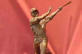 Mark hall works almost exclusively in bronze producing sculpture from the miniature to the monumental. There Is A Statue Of Mark Mcgwire Hidden In The Bowels Of Busch Stadium Viva El Birdos