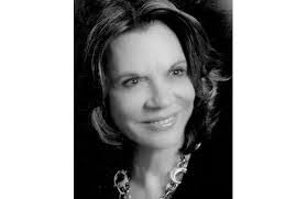 Annette Heath's Instagram, Twitter & Facebook