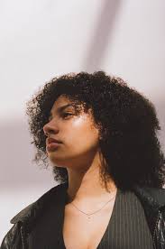 Lola Malone's Instagram, Twitter & Facebook