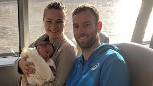 6 month old baby h and family visit the studio for a pinterest worthy baby portrait session! From Proposal To Baby S First Credential Venus Comes Full Circle At The O2 Atp Tour Tennis