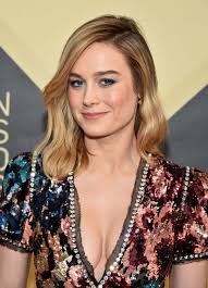 Happy face png is about is about brie larson, plastic surgery, rhinoplasty, surgery, cheek. Brie Larson Shows Up Chris Hemsworth With Thor S Hammer