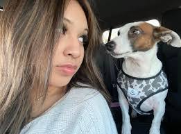 Krista Hull's Instagram, Twitter & Facebook