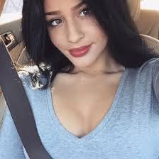 Miranda Bean's Instagram, Twitter & Facebook