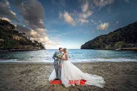 During this time, they did not hand out wedding invitations, instead it was announced to the town and people would come as they wish. Romeo And Juliet Weddings In Italy Home Facebook