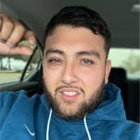 Oscar Amparan's Instagram, Twitter & Facebook