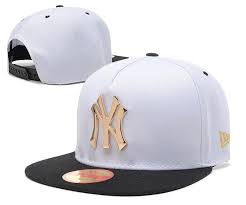 Black And Gold New York Yankees Hat Men S New York Yankees New Era 9fifty Gold Metal Ny Logo A Frame Baseball Snapback Hat White Black Sg16080712 Hats For Men Baseball Snapback Dad Hats