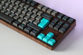 Cyan And Wood Keyboard Custom Pc Pc Keyboard