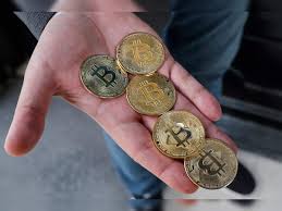 In a massive development for crypto traders in india, the reserve bank of india (rbi) has said that banks or other financial entities cannot cite rbi's 2018 order that barred them from dealing with virtual cryptocurrencies. Cryptocurrency à´¤à´•àµ¼à´¨ à´¨à´Ÿ à´ž à´ž à´• à´° à´ª à´± à´± à´•à´±àµ»à´¸ à´•àµ¾ à´• à´°à´£ à´š à´¨à´¯ à´Žà´²àµ» à´®à´¸ à´• These Are The Major Reason For Massive Drop In Cryptocurrencies Prices Samayam Malayalam