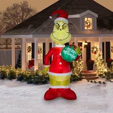 Holiday Time 5 5 Ft Christmas Grinch Inflatable Walmart Com Inflatable Christmas Decorations Holiday Time Christmas Display