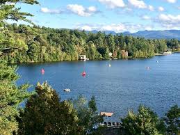 Best Places To Eat Play And Stay In Lake Placid Ny Travelingmom Lake Placid Lake Placid New York Grand Canyon Railway