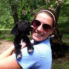 Rachel Weigel (@ratchratch14)