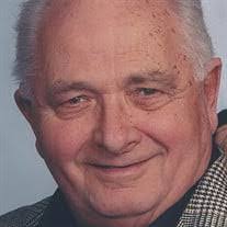 Raymond Birk's Instagram, Twitter & Facebook