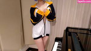 Pan Piano morphs into beloved waifus with a erotic twist