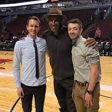 This gay couple got engaged at the Chicago Bulls game last night, an NBA  first. - Outsports