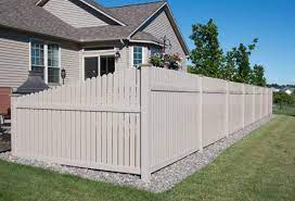 Highlight architectural details with a crisp white colour. Popular House And Fence Color Combinations Find Your Best Match