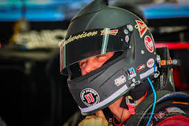 How to become a sports photographer. Photographing The Traveling Circus A Nascar Photographers Weekend