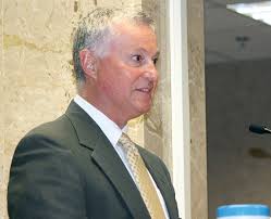 Minnehaha County Commissioners sign new contracts, arrange for bridge  improvements, hires former Citibank employee as new Minnehaha Auditor