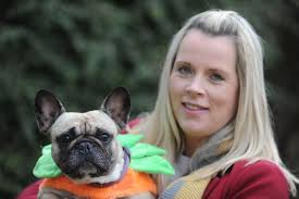 17 pictures of French bulldogs having the best time dressed up for  Hallowe'en