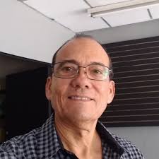 Ignacio Quiroz's Instagram, Twitter & Facebook