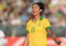 A atacante cristiane usou as redes sociais para desabafar após ficar fora da convocação da seleção brasileira feminina para os jogos olímpicos de tóquio. Cristiane Cobra Apoio A Selecao Feminina Na Copa America Tnh1