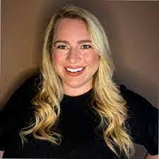 Mandy Negrete's Instagram, Twitter & Facebook