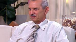 Boros lajos majdnem derékba törte delhusa gjon karrierjét. Rusvai Miklos Virologus Szerint Aki Nem Oltat Vele Ez Fog Tortenni Kiskegyed